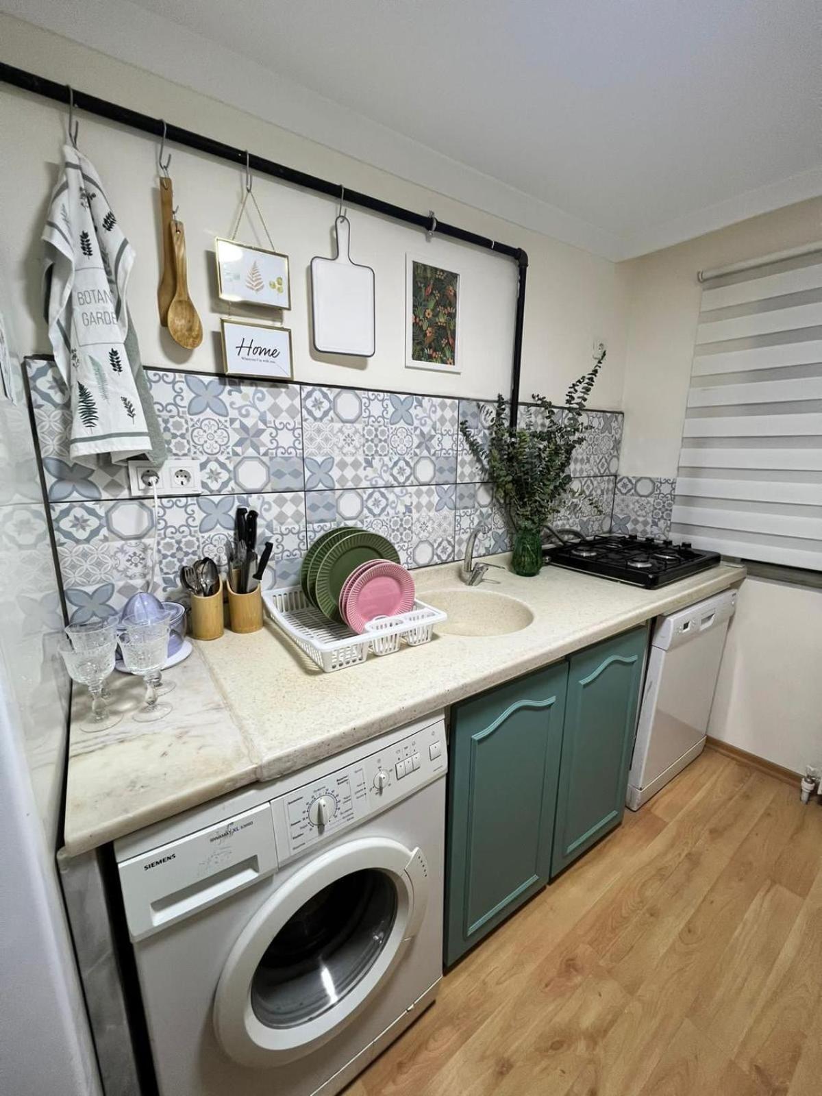Stylish Triplex With Turkish Bath, Terrace, Central Location Istanbul Exterior foto